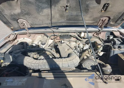 1994 Ford Explorer z USA, uszkodzony, nr VIN 1FMDU34X7RUC87465